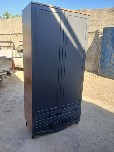 کمد لباس دارای دو عدد کشو در ابعاد 100*180